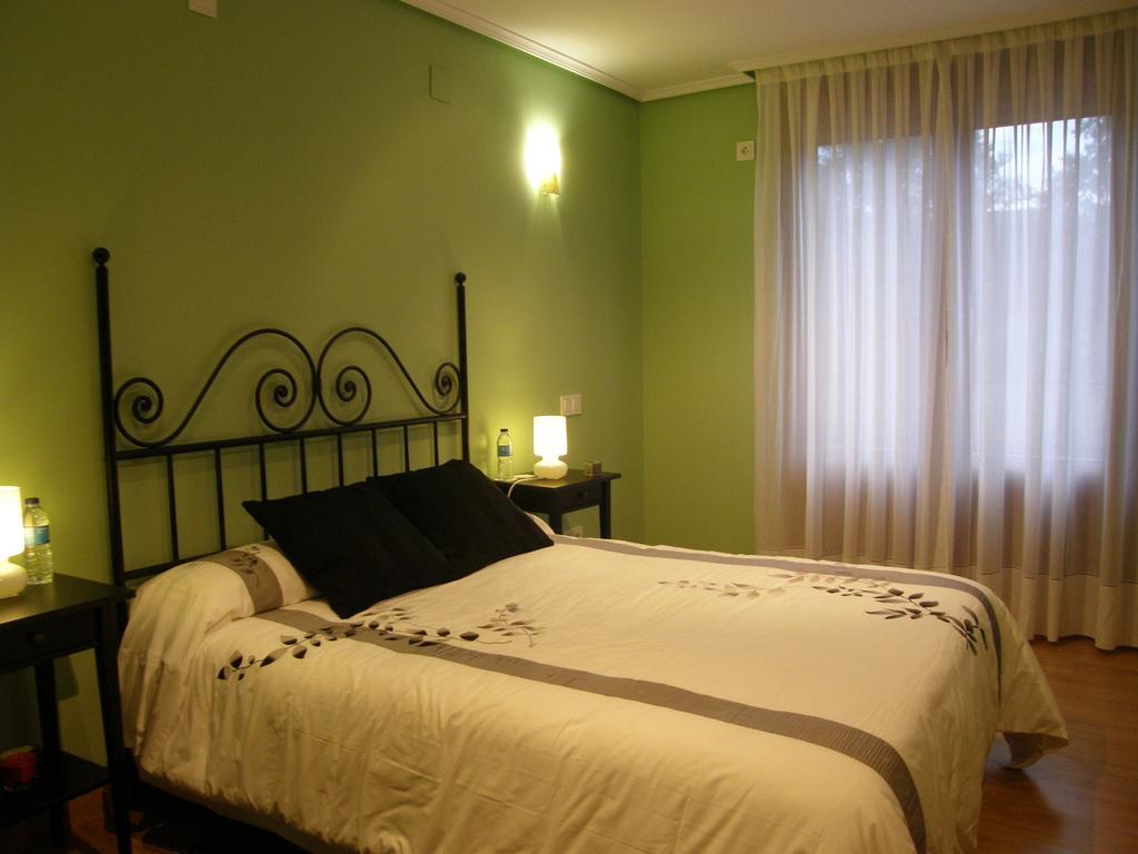 Mendi Alai Hotel Carranza Værelse billede