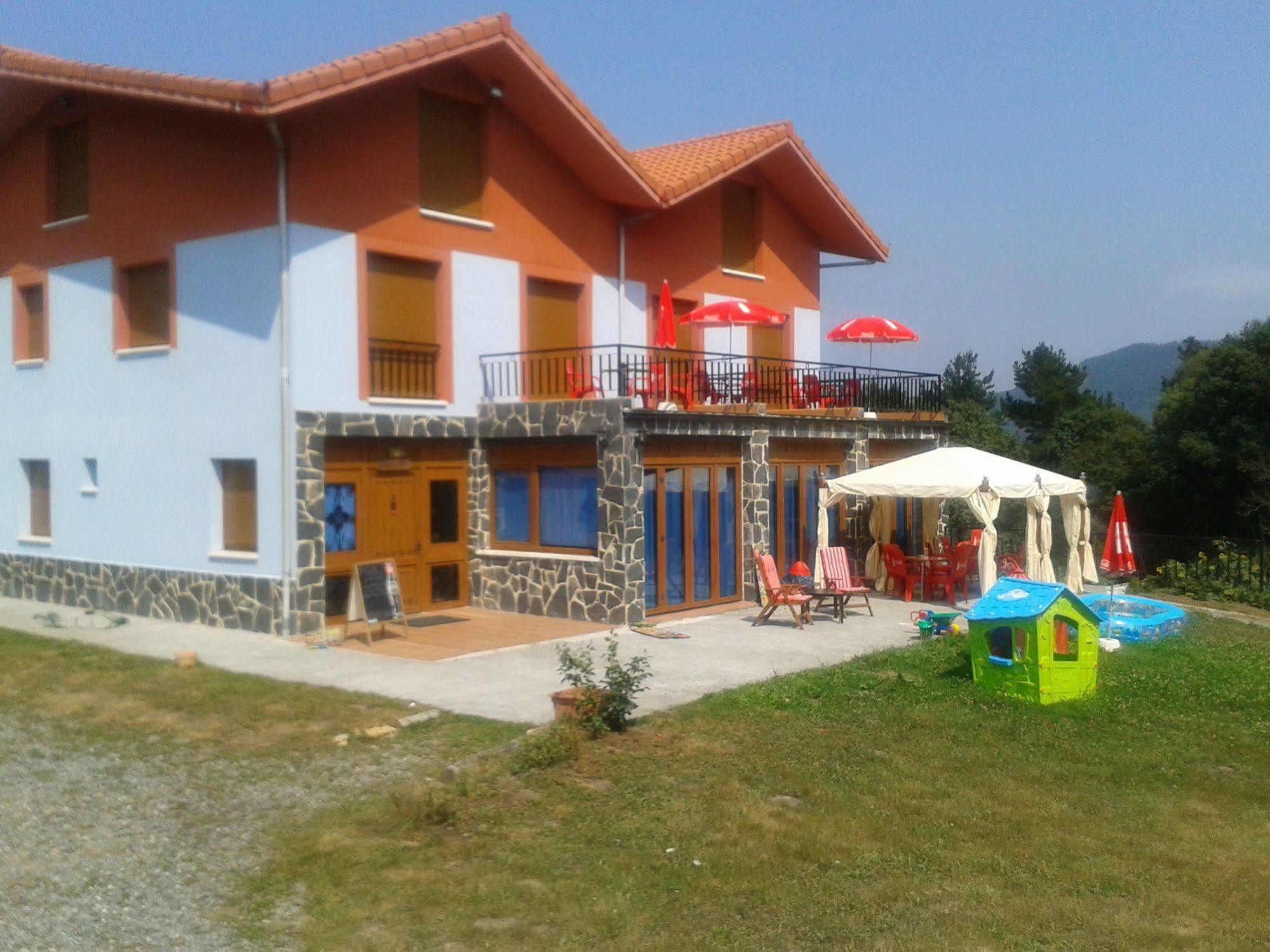 Mendi Alai Hotel Carranza Eksteriør billede